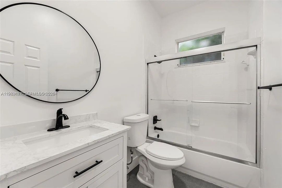 На продажу: $575,000 (4 спален, 3 ванн, 0 Квадратных фут)