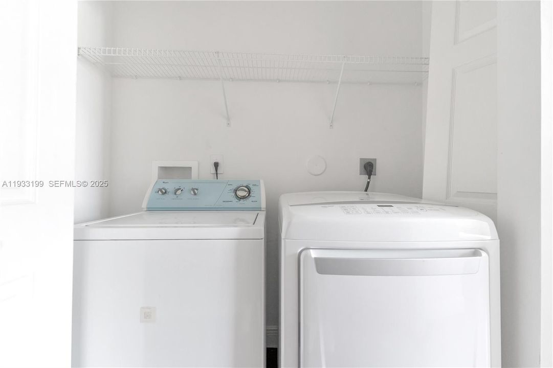 For Rent: $2,750 (4 beds, 3 baths, 1765 Square Feet)