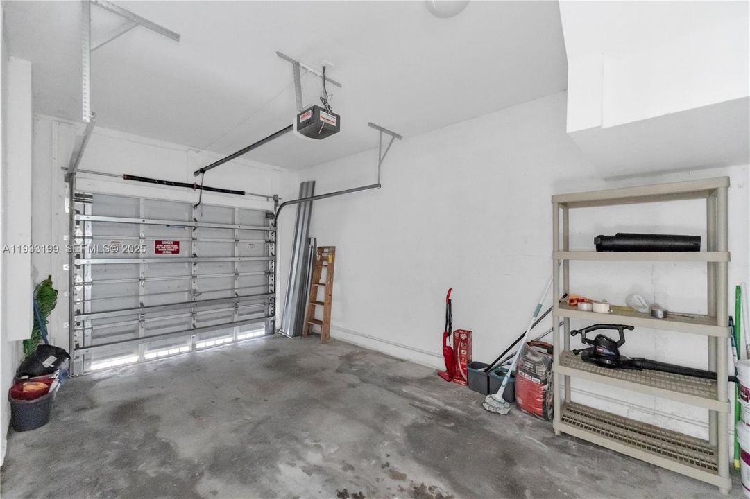 For Rent: $2,750 (4 beds, 3 baths, 1765 Square Feet)