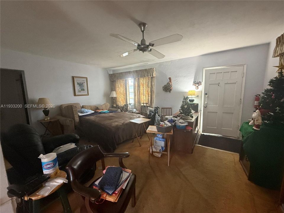 For Sale: $509,000 (2 beds, 1 baths, 1110 Square Feet)