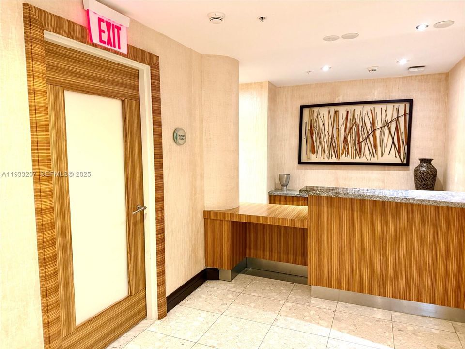 出租: $4,200 (2 贝兹, 2 浴室, 1363 平方英尺)