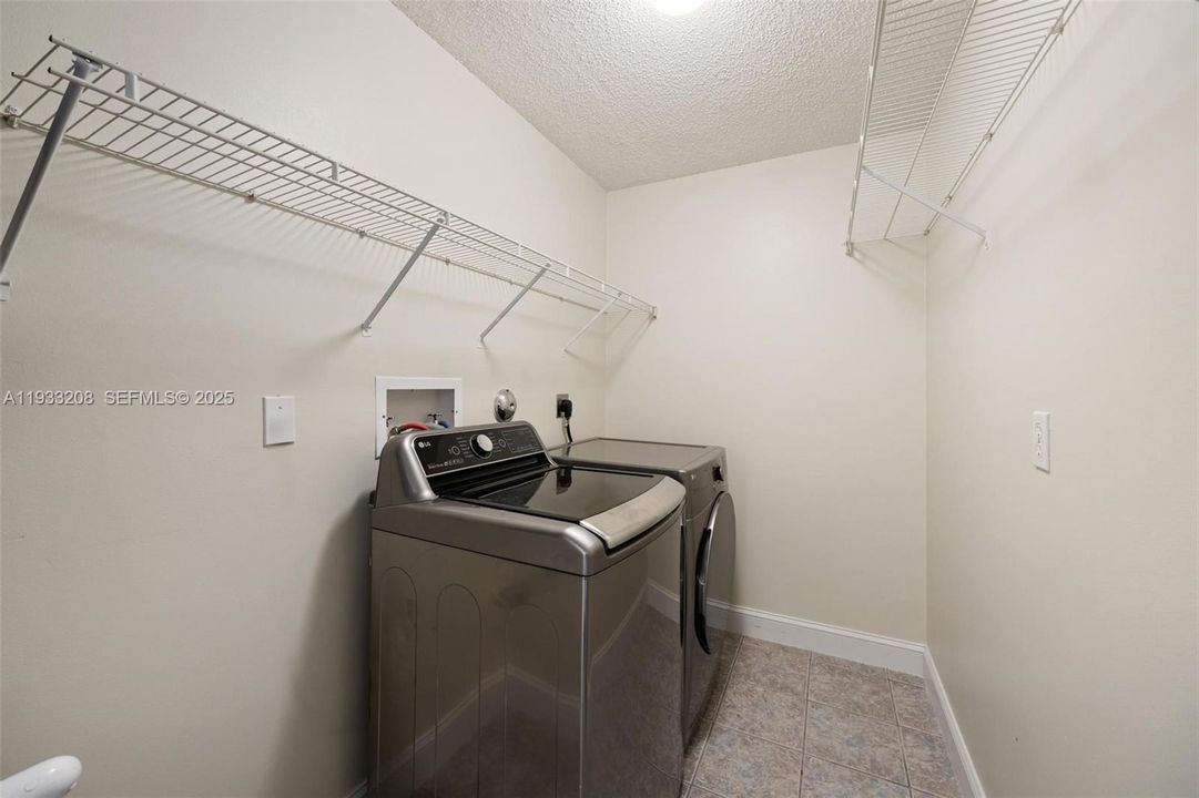 For Sale: $749,000 (5 beds, 2 baths, 2347 Square Feet)