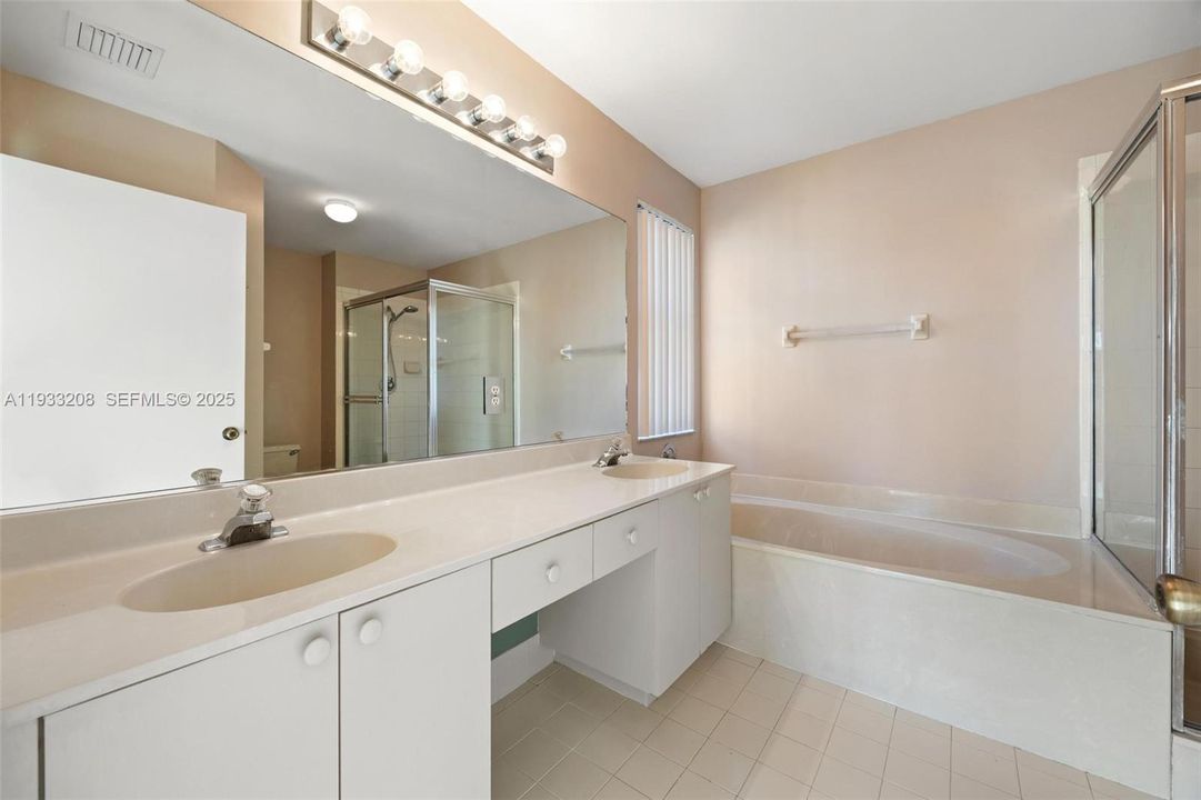 For Sale: $749,000 (5 beds, 2 baths, 2347 Square Feet)