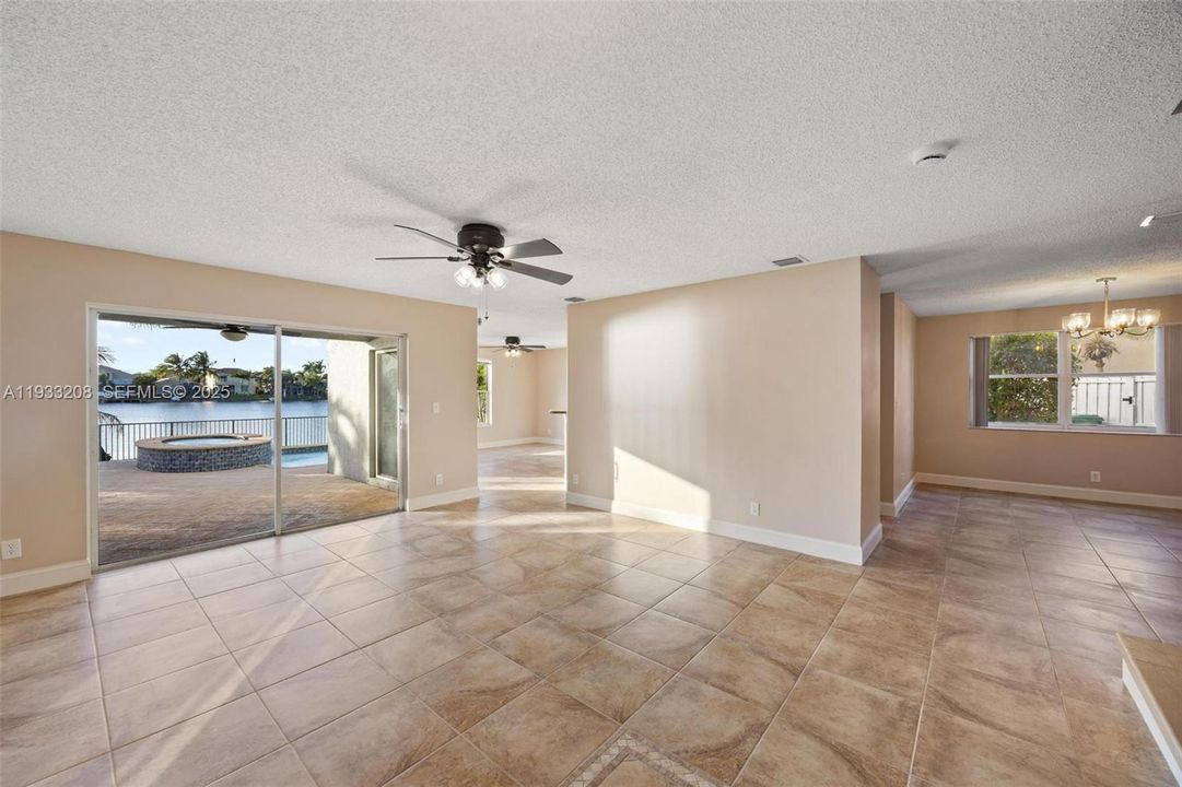 For Sale: $749,000 (5 beds, 2 baths, 2347 Square Feet)