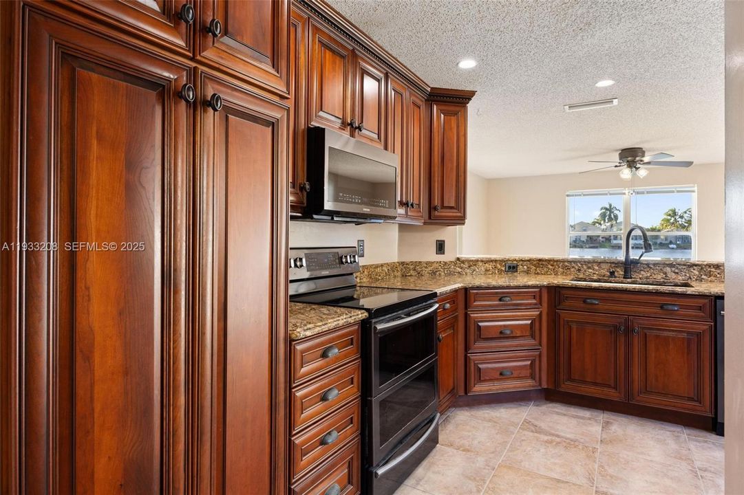 For Sale: $749,000 (5 beds, 2 baths, 2347 Square Feet)