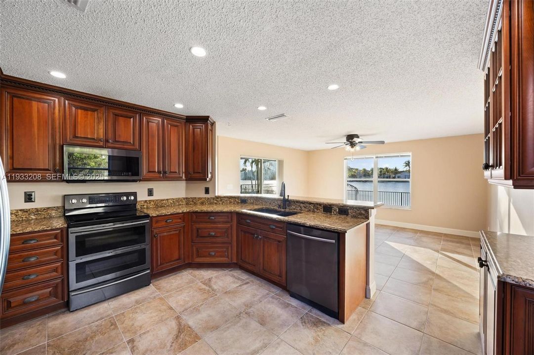 For Sale: $749,000 (5 beds, 2 baths, 2347 Square Feet)