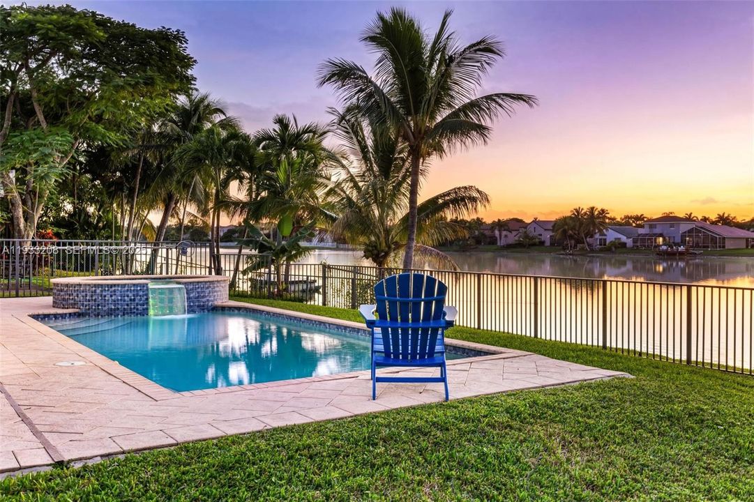 For Sale: $749,000 (5 beds, 2 baths, 2347 Square Feet)