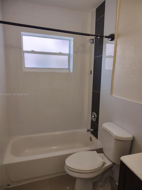 出租: $1,700 (1 贝兹, 1 浴室, 800 平方英尺)