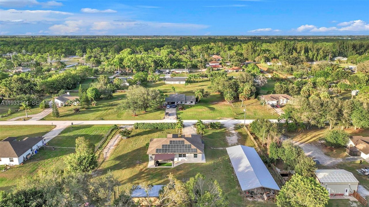 For Sale: $875,000 (4 beds, 2 baths, 2047 Square Feet)