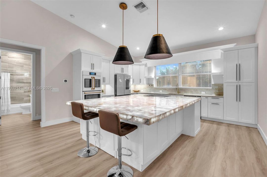 For Sale: $875,000 (4 beds, 2 baths, 2047 Square Feet)