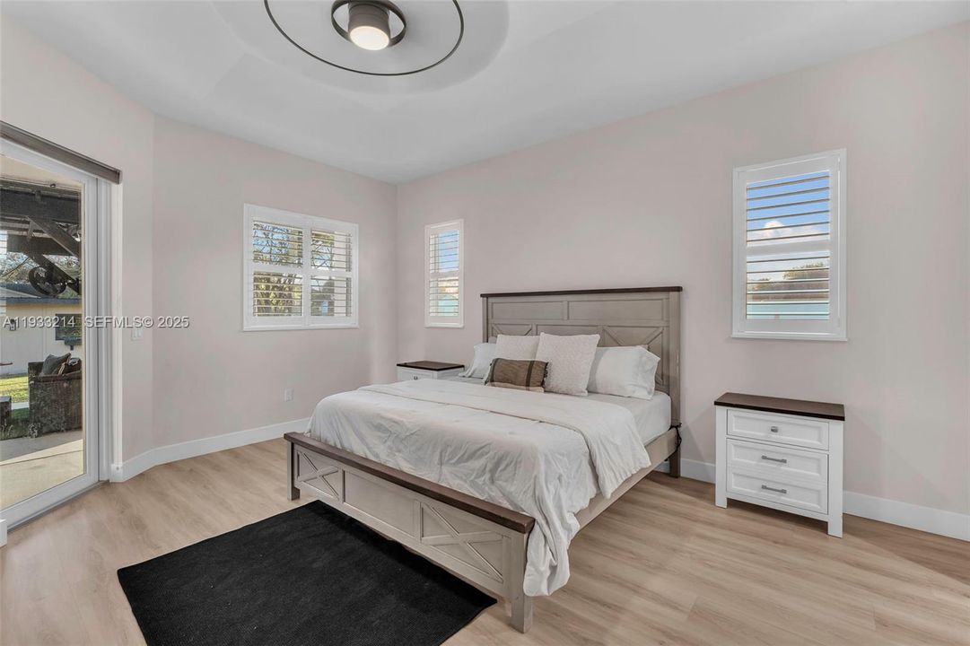 For Sale: $875,000 (4 beds, 2 baths, 2047 Square Feet)