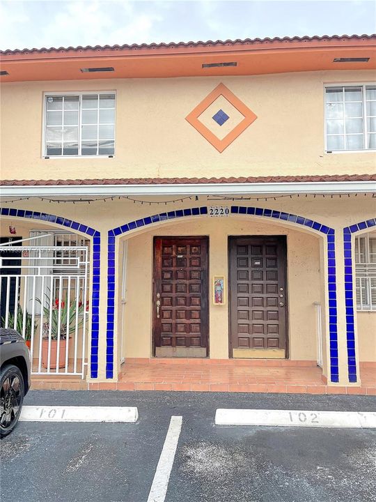 En Renta: $2,300 (2 camas, 2 baños, 765 Pies cuadrados)