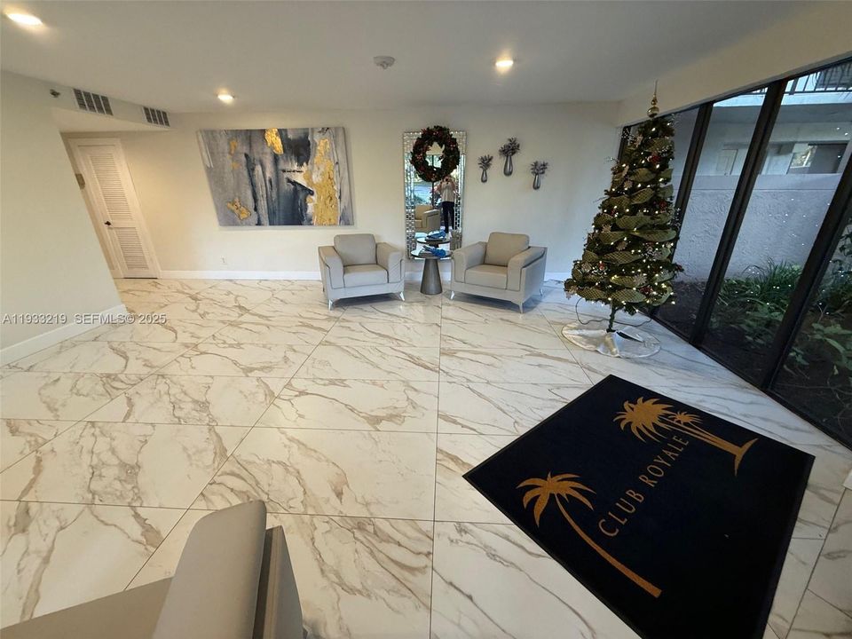 For Rent: $2,500 (2 beds, 2 baths, 1339 Square Feet)