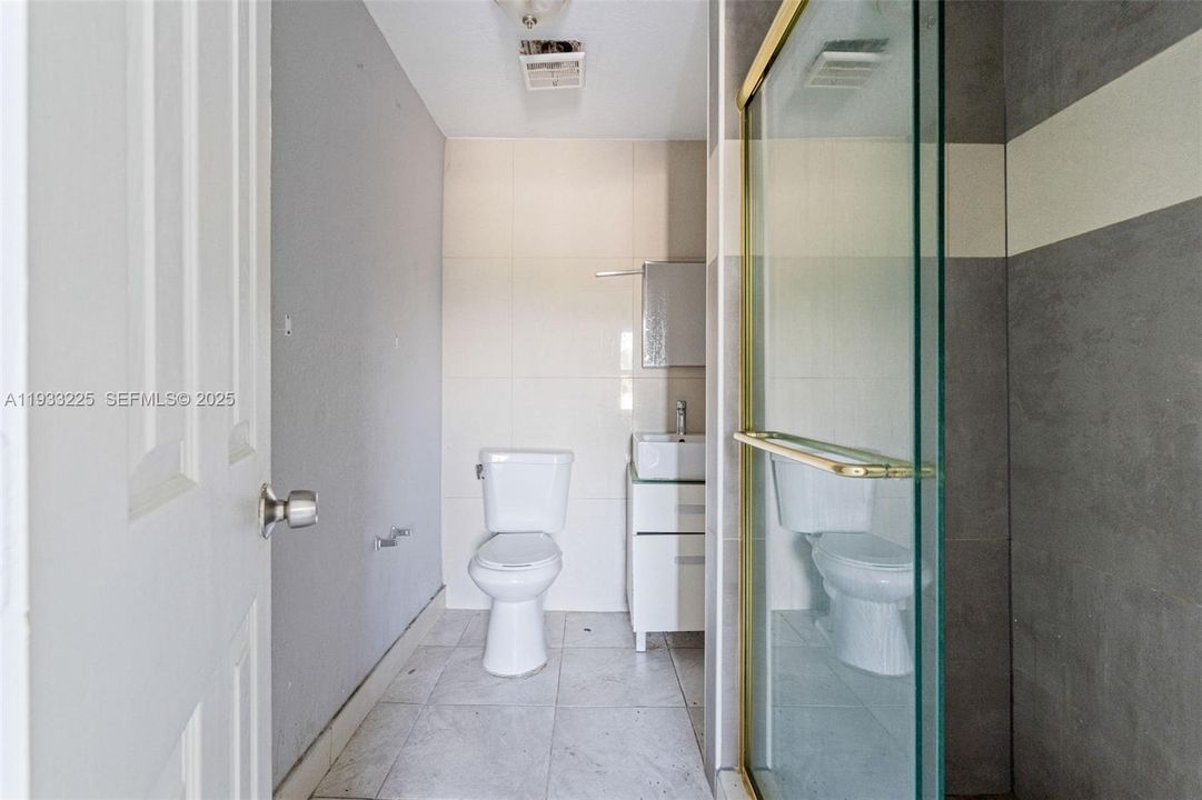 待售: $1,275,000 (0 贝兹, 0 浴室, 0 平方英尺)