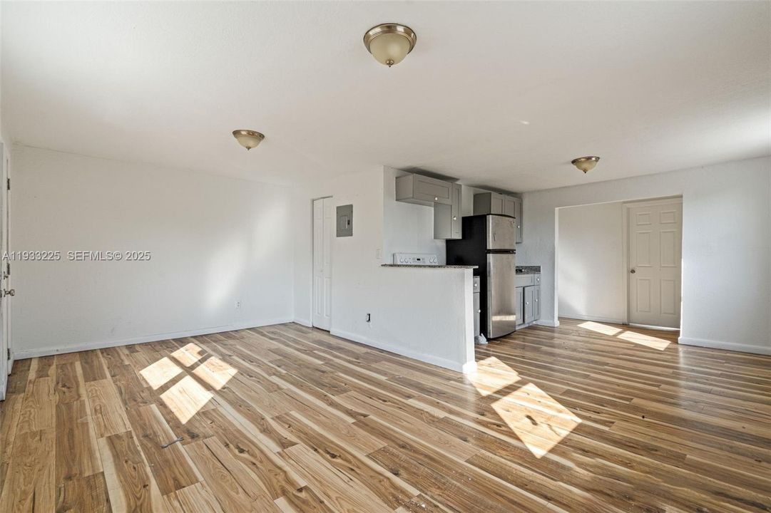 待售: $1,275,000 (0 贝兹, 0 浴室, 0 平方英尺)