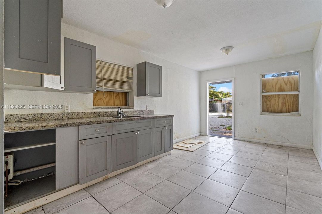 待售: $1,275,000 (0 贝兹, 0 浴室, 0 平方英尺)