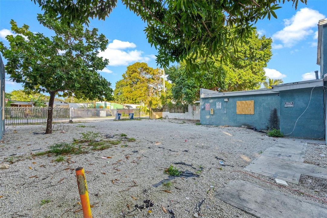 待售: $1,275,000 (0 贝兹, 0 浴室, 0 平方英尺)