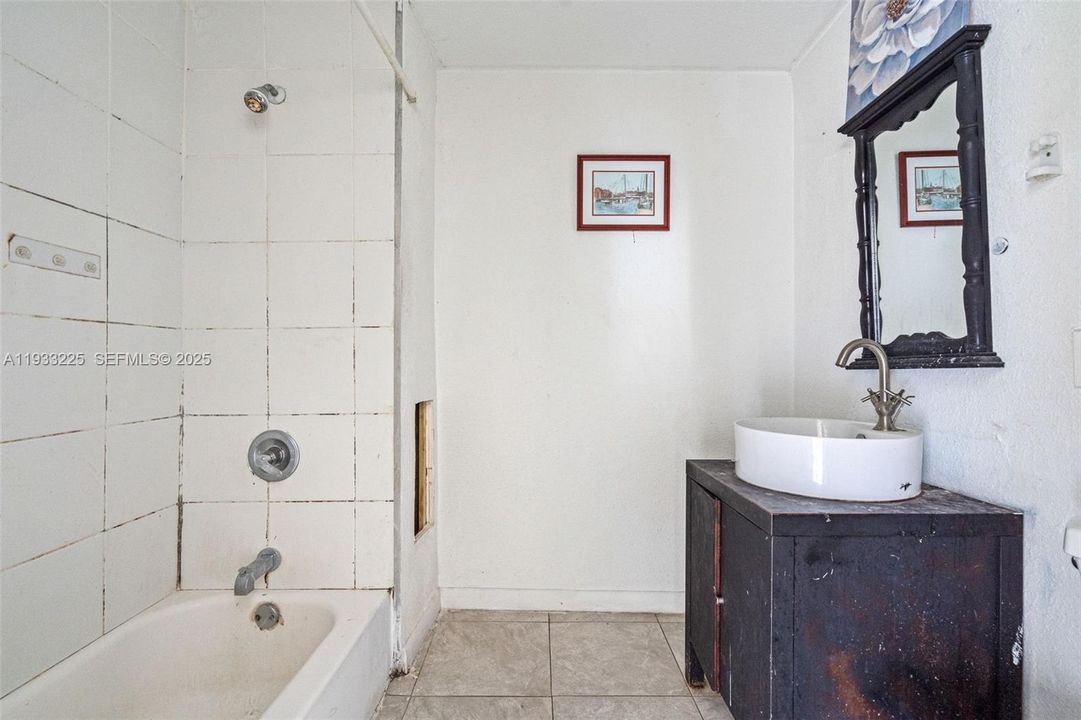 待售: $1,275,000 (0 贝兹, 0 浴室, 0 平方英尺)