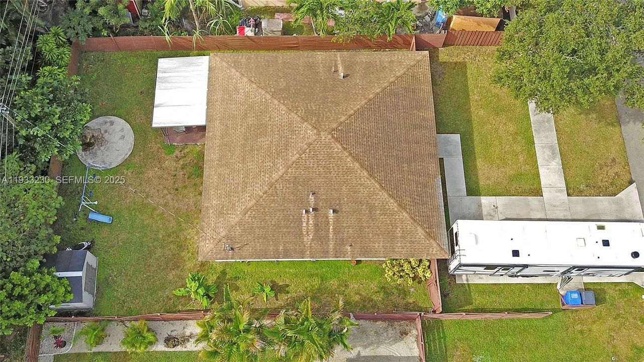 На продажу: $599,000 (3 спален, 2 ванн, 1758 Квадратных фут)