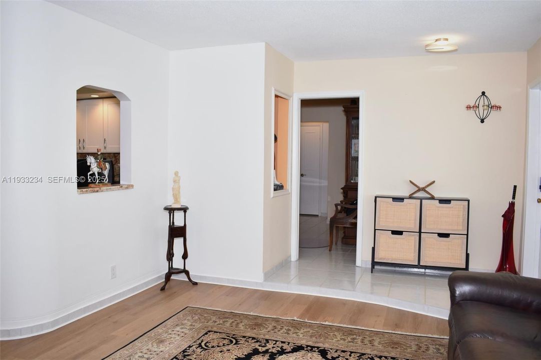 For Sale: $695,000 (3 beds, 2 baths, 1940 Square Feet)