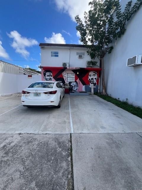 В аренду: $1,600 (1 спален, 1 ванн, 0 Квадратных фут)