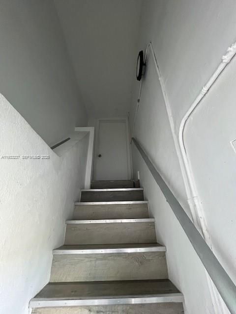 В аренду: $1,600 (1 спален, 1 ванн, 0 Квадратных фут)