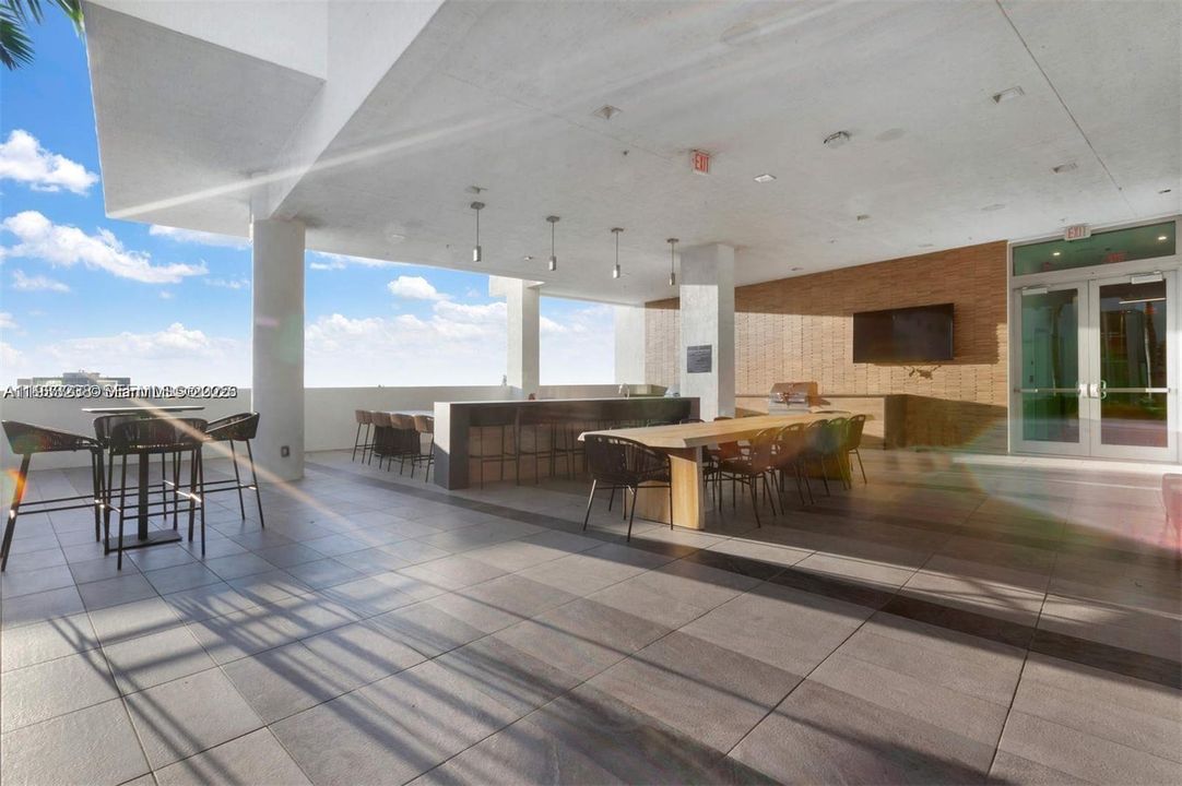 На продажу: $490,000 (1 спален, 1 ванн, 728 Квадратных фут)