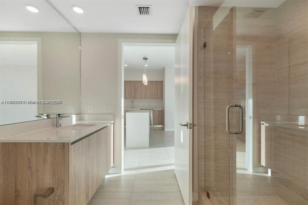 На продажу: $490,000 (1 спален, 1 ванн, 728 Квадратных фут)