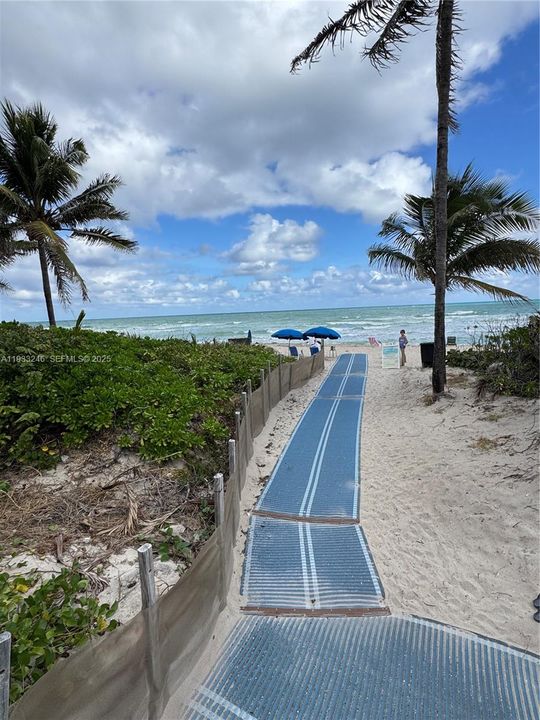 На продажу: $599,000 (3 спален, 2 ванн, 1740 Квадратных фут)