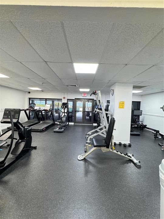 На продажу: $599,000 (3 спален, 2 ванн, 1740 Квадратных фут)