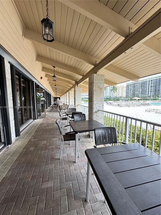 На продажу: $599,000 (3 спален, 2 ванн, 1740 Квадратных фут)