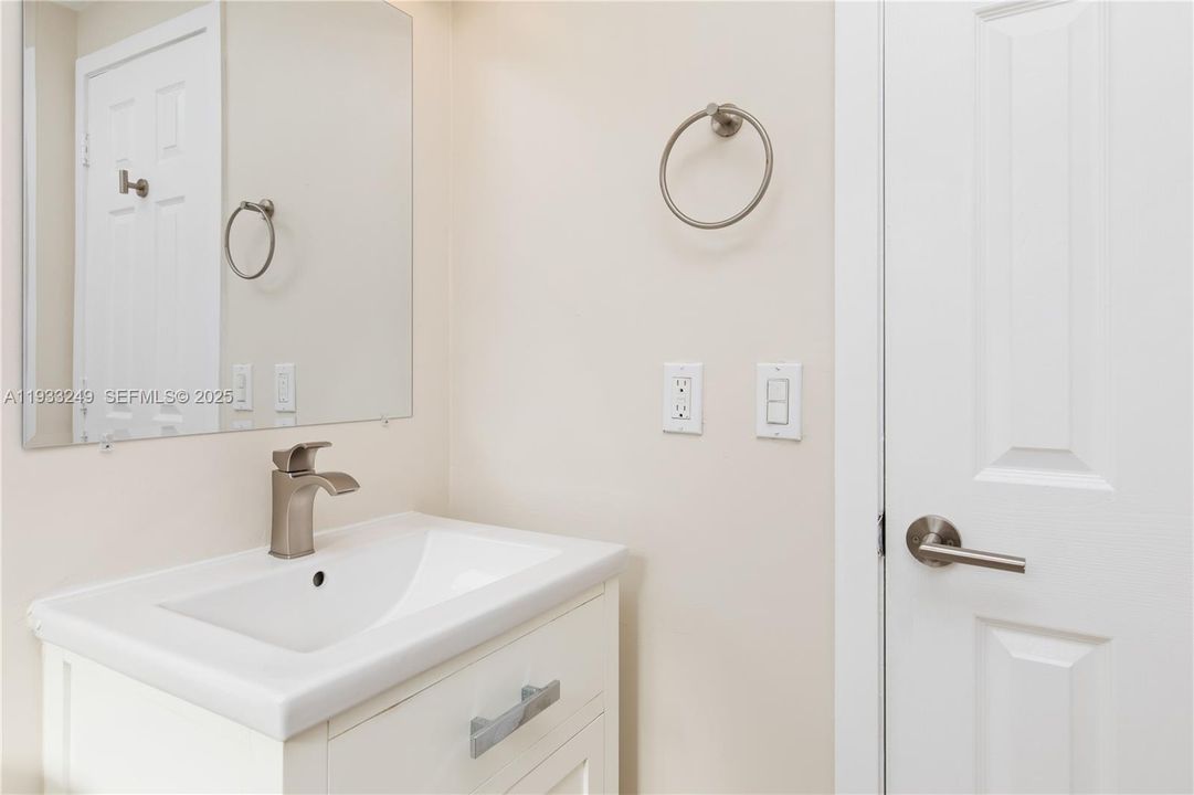 En Venta: $350,000 (1 camas, 1 baños, 630 Pies cuadrados)