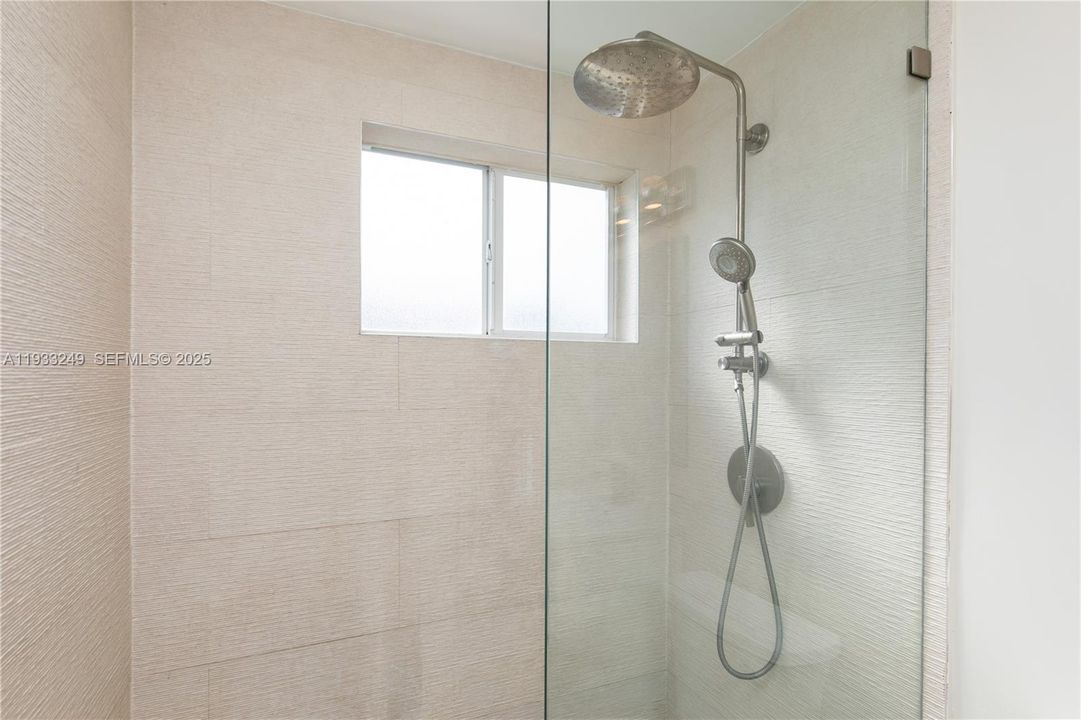 En Venta: $350,000 (1 camas, 1 baños, 630 Pies cuadrados)