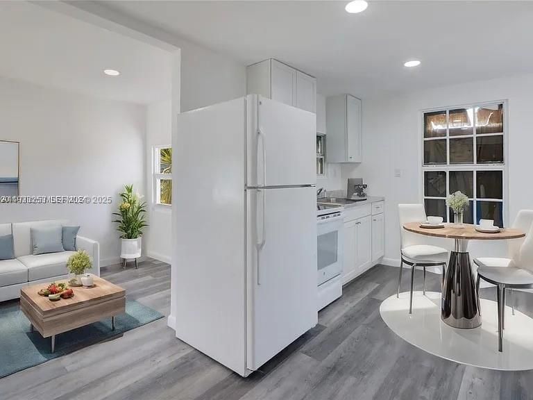 For Sale: $390,000 (0 beds, 0 baths, 973 Square Feet)