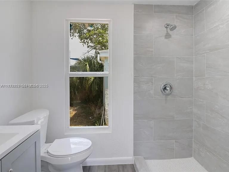 For Sale: $390,000 (0 beds, 0 baths, 973 Square Feet)