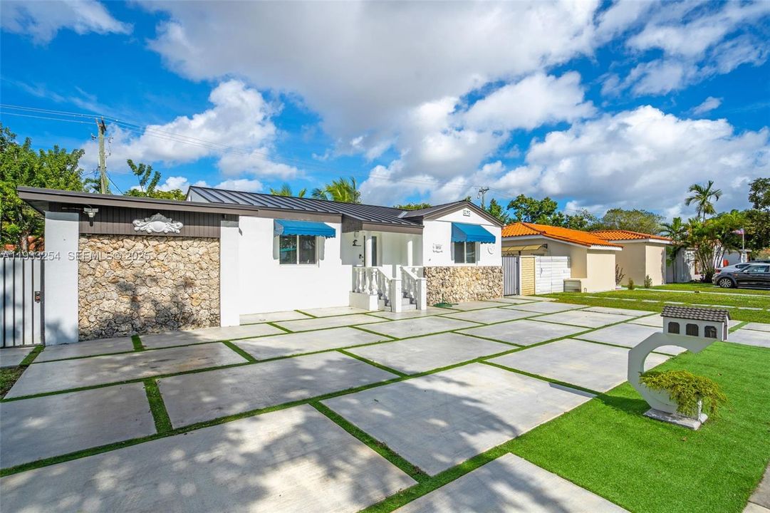 En Venta: $584,900 (2 camas, 1 baños, 1172 Pies cuadrados)