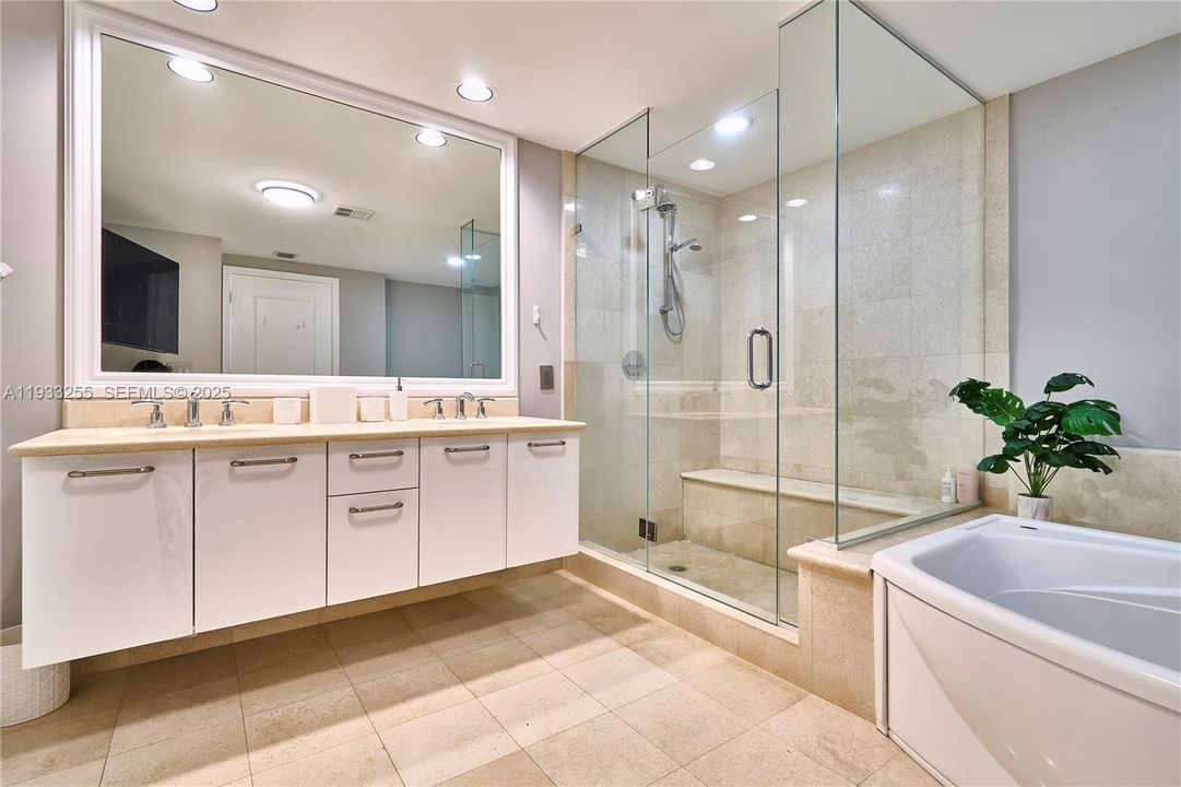 For Sale: $1,799,000 (3 beds, 3 baths, 2115 Square Feet)