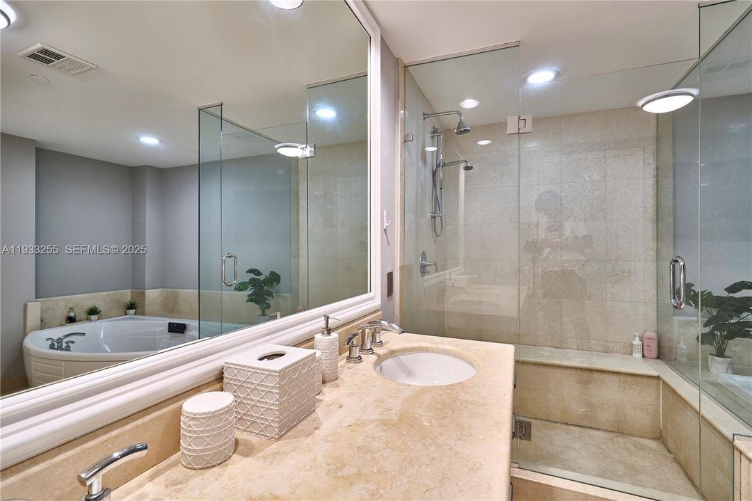 For Sale: $1,799,000 (3 beds, 3 baths, 2115 Square Feet)