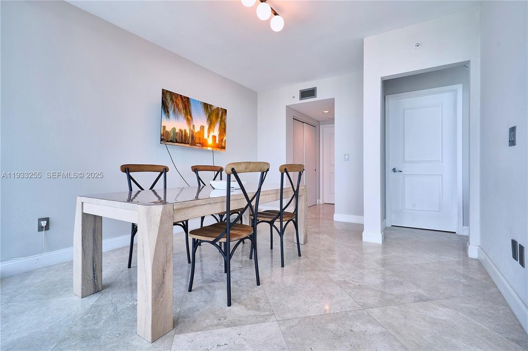 For Sale: $1,799,000 (3 beds, 3 baths, 2115 Square Feet)