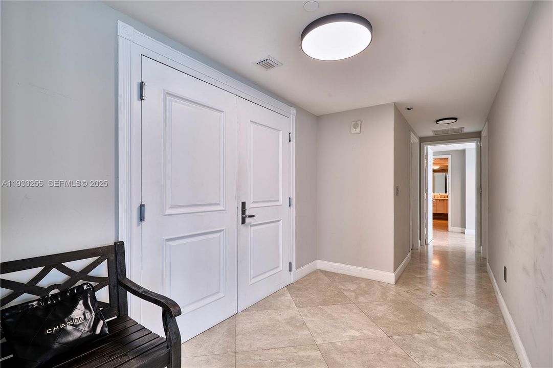 For Sale: $1,799,000 (3 beds, 3 baths, 2115 Square Feet)