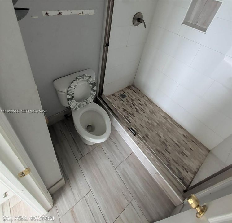 Activo con contrato: $79,900 (2 camas, 2 baños, 1148 Pies cuadrados)