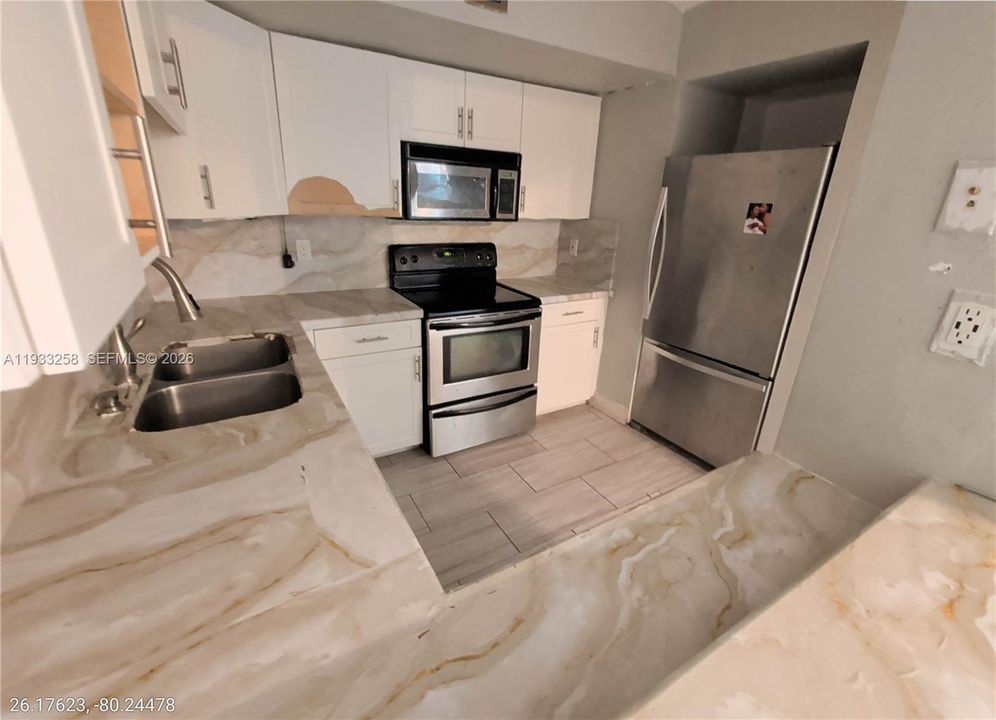 Activo con contrato: $79,900 (2 camas, 2 baños, 1148 Pies cuadrados)
