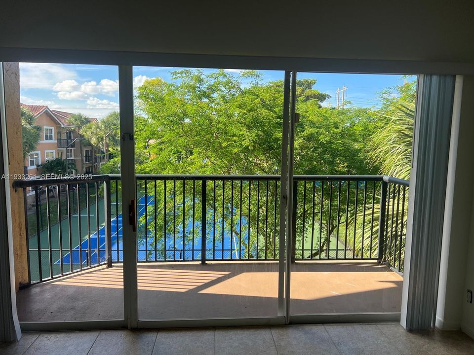 En Renta: $2,100 (2 camas, 2 baños, 984 Pies cuadrados)