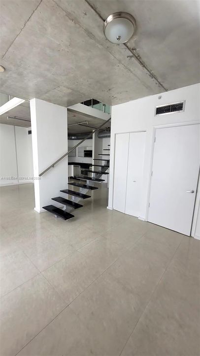 На продажу: $550,000 (0 спален, 2 ванн, 1255 Квадратных фут)