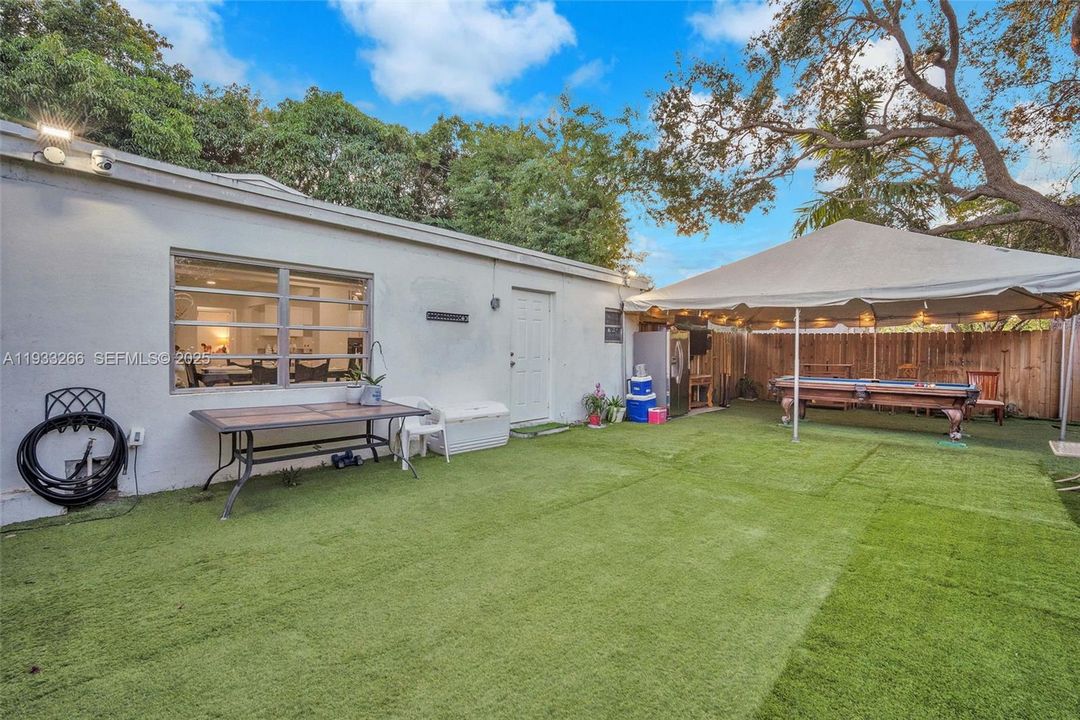 En Venta: $599,000 (2 camas, 1 baños, 1256 Pies cuadrados)