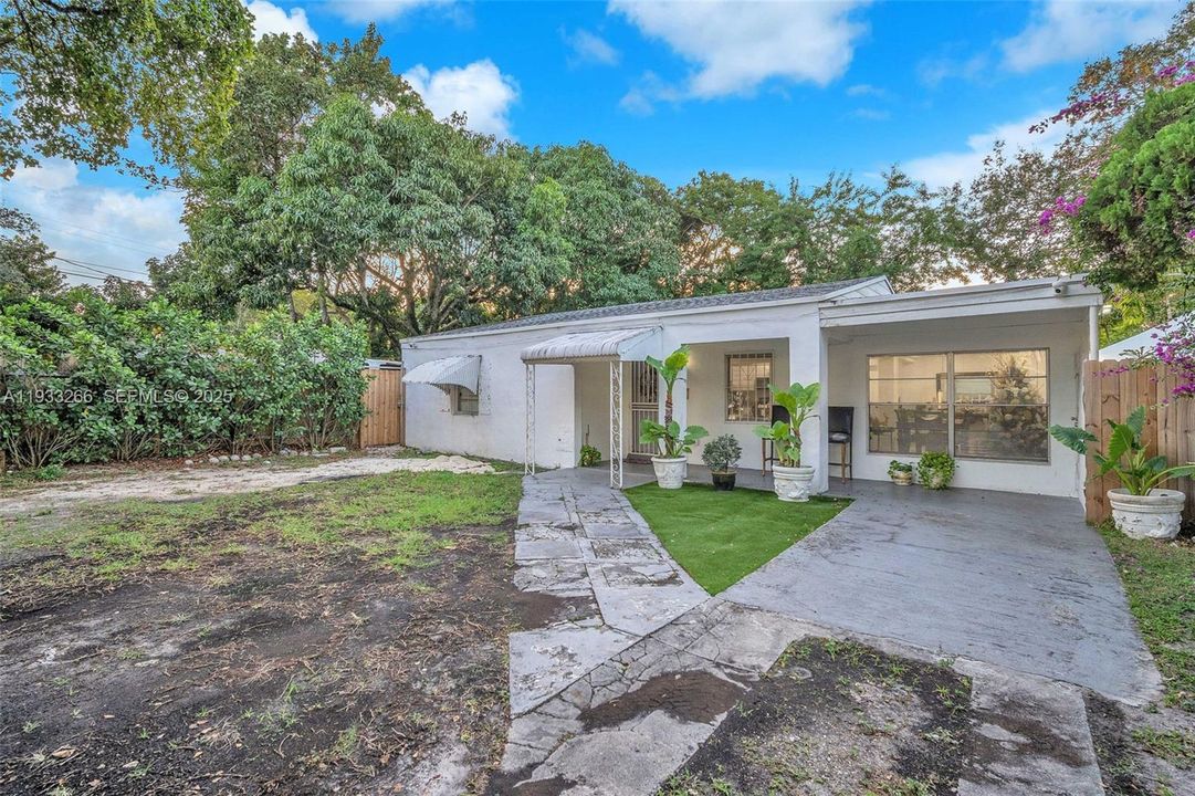 En Venta: $599,000 (2 camas, 1 baños, 1256 Pies cuadrados)