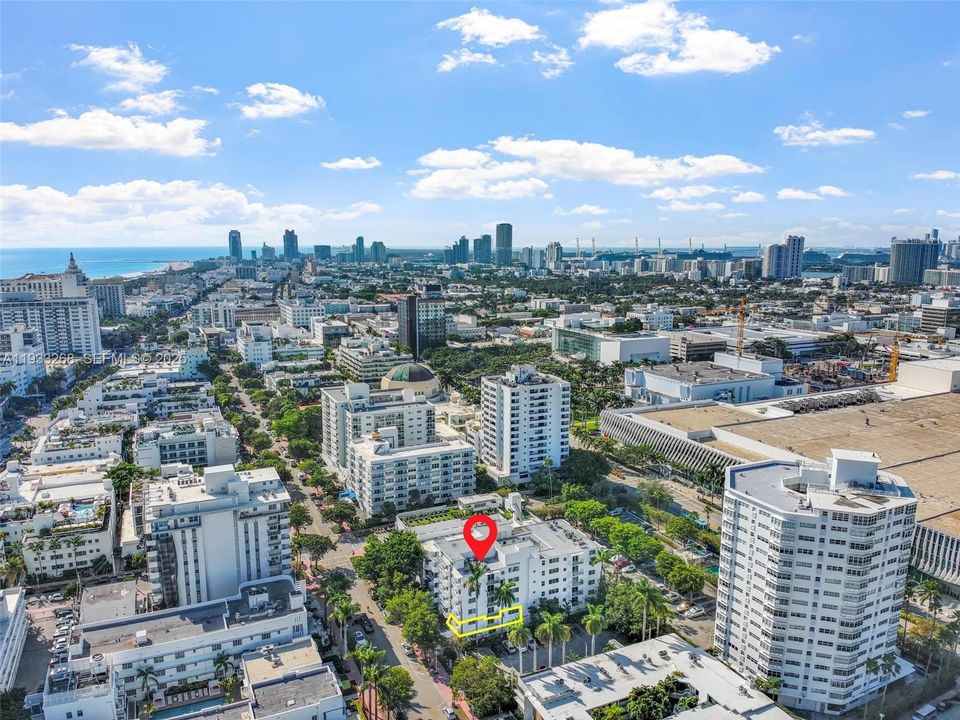 待售: $475,000 (2 贝兹, 1 浴室, 874 平方英尺)