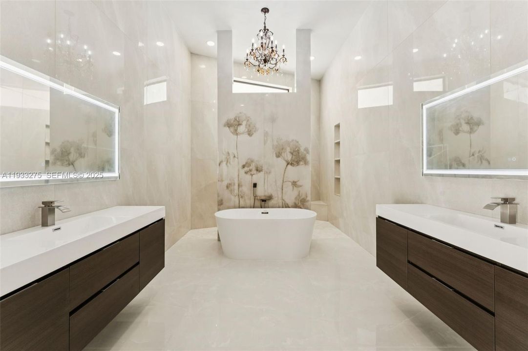 待售: $2,499,000 (3 贝兹, 3 浴室, 2223 平方英尺)