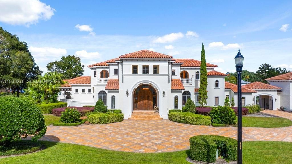 Vendido Recientemente: $4,199,000 (5 camas, 5 baños, 9239 Pies cuadrados)