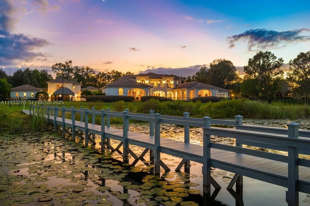Vendido Recientemente: $4,199,000 (5 camas, 5 baños, 9239 Pies cuadrados)